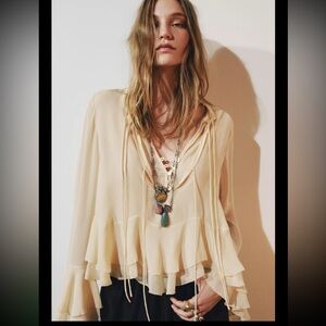 Zara limited edition ZW collection ruffled Elegant Cream bohemian shirt